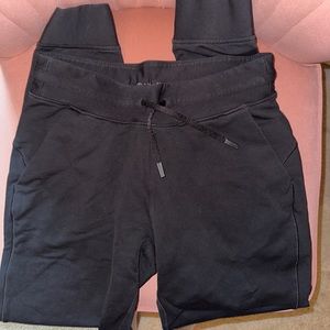 Lulu Lemon scuba joggers